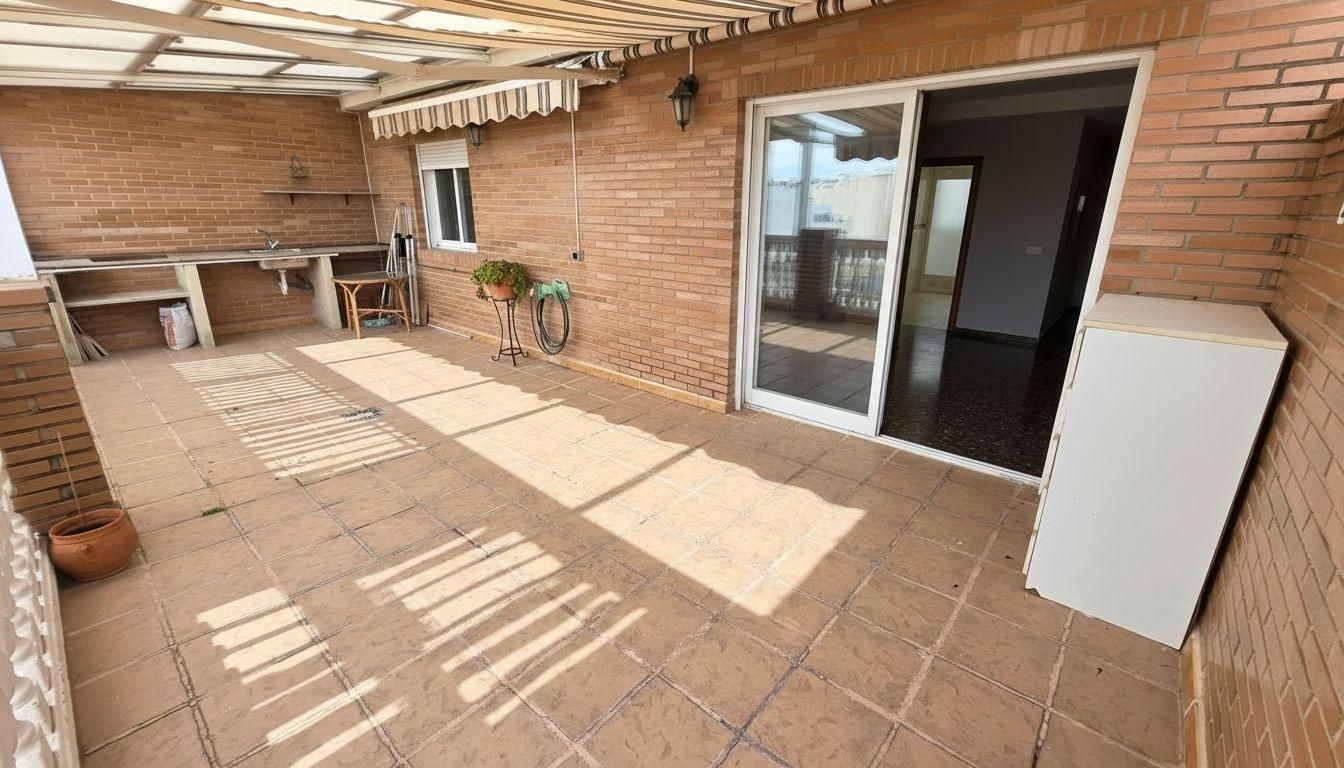 Terrassa de Àtic en venda en Paterna amb Aire condicionat, Calefacció i Jardí privat