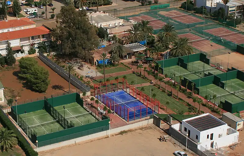 Außenansicht von Erdgeschoss zum Verkauf in Cartagena mit Klimaanlage, Heizung und Privatgarten