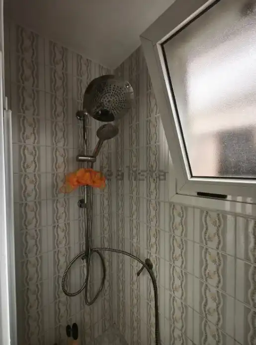 Baño de Piso de alquiler en Godella con Amueblado, Horno y Lavadora