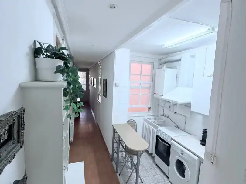 Kitchen of Flat for sale in  Logroño  with Balcony