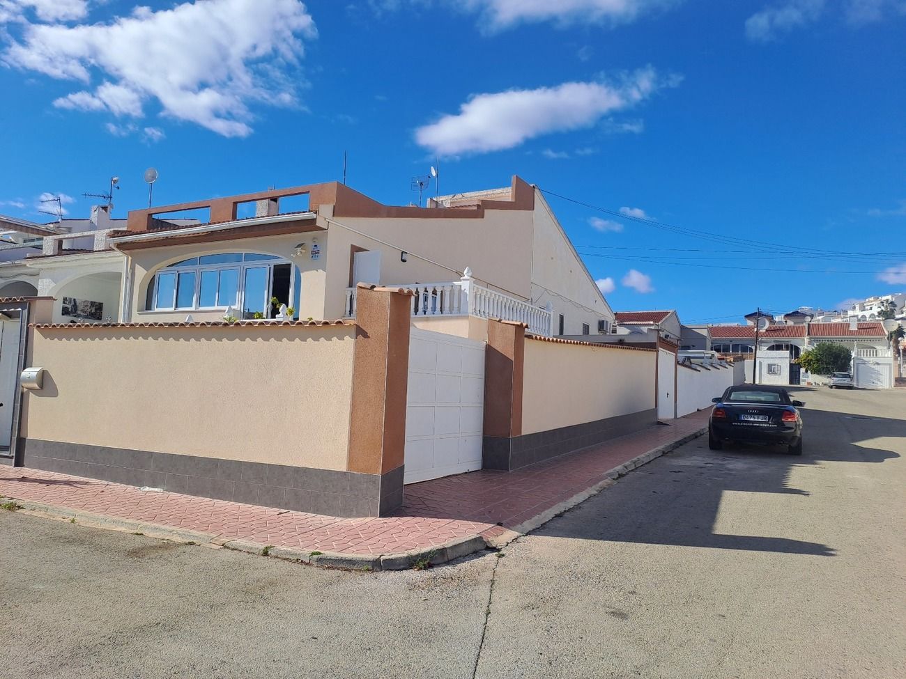 Exterior view of Single-family semi-detached for sale in Almoradí