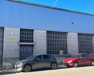 Exterior view of Industrial buildings to rent in Manlleu