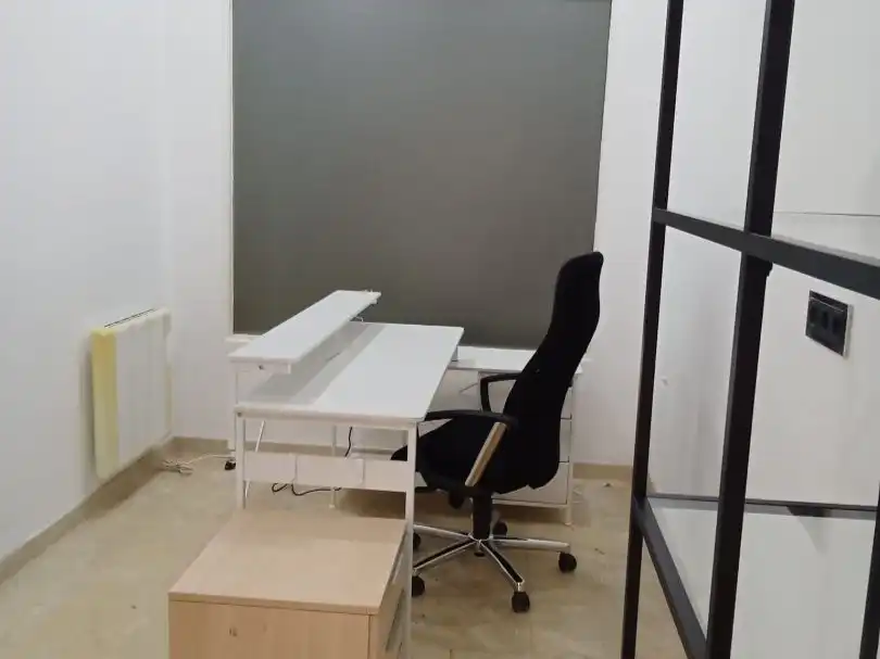 Oficina de alquiler en Alcoy / Alcoi con Aire acondicionado, Calefacción y Amueblado
