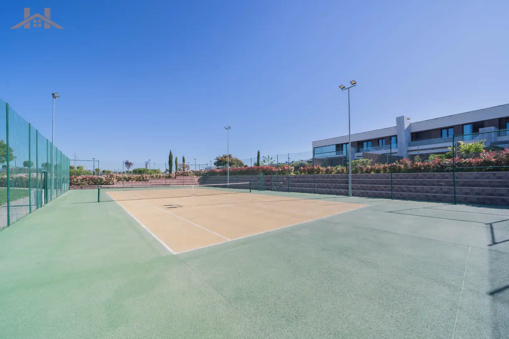 Vista exterior de Casa o xalet en venda en Boadilla del Monte amb Aire condicionat, Calefacció i Jardí privat