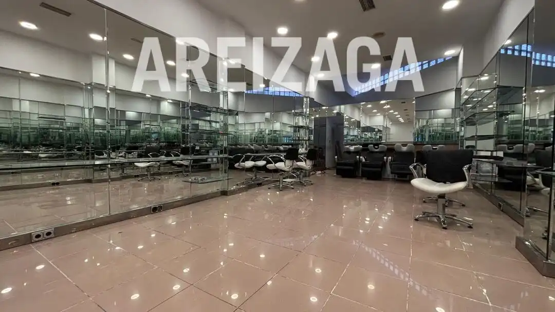 Local comercial en alquiler en Etxaide Kalea 4, imagen 7