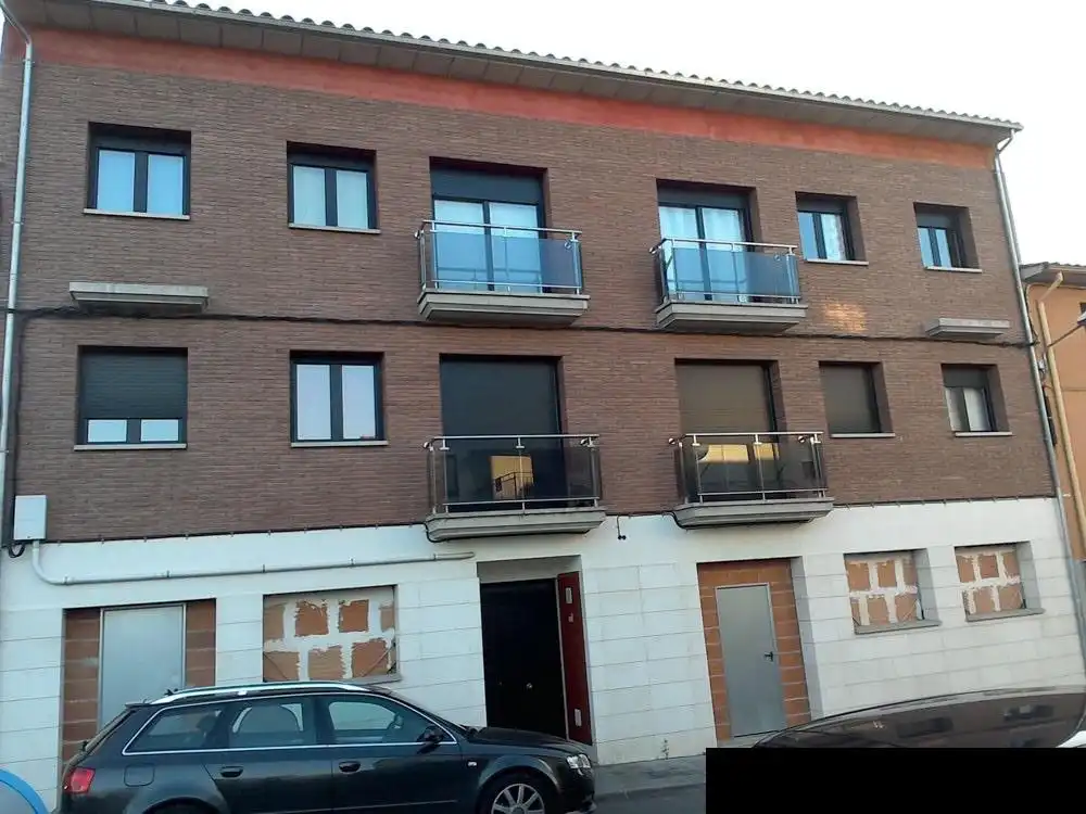 Vista exterior de Dúplex en venta en Torelló