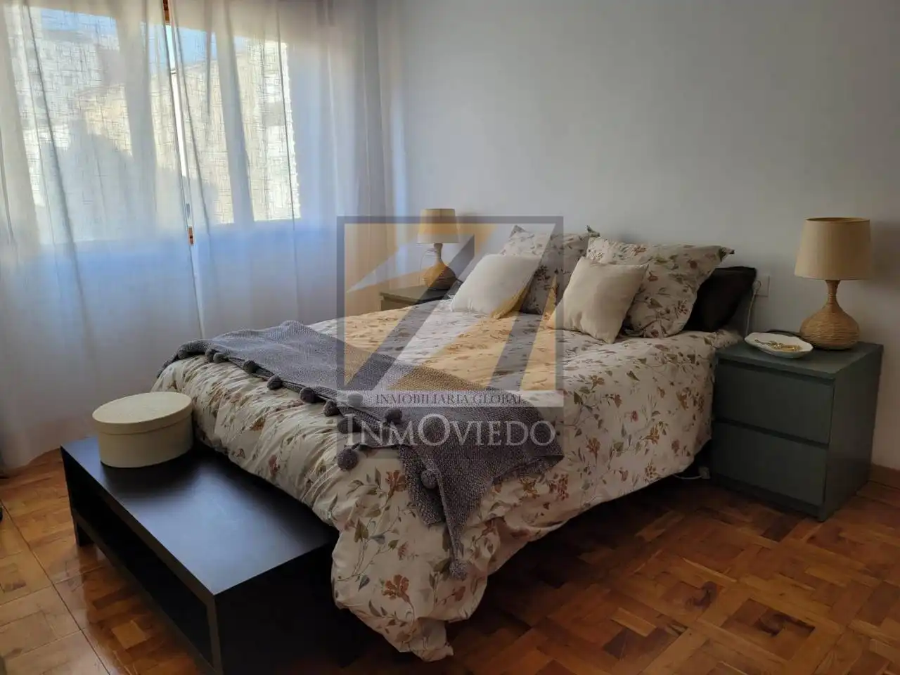 Schlafzimmer von Wohnung zur Miete in Oviedo  mit Heizung