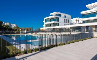 Piscina de Pis en venda en El Puerto de Santa María amb Aire condicionat, Calefacció i Traster