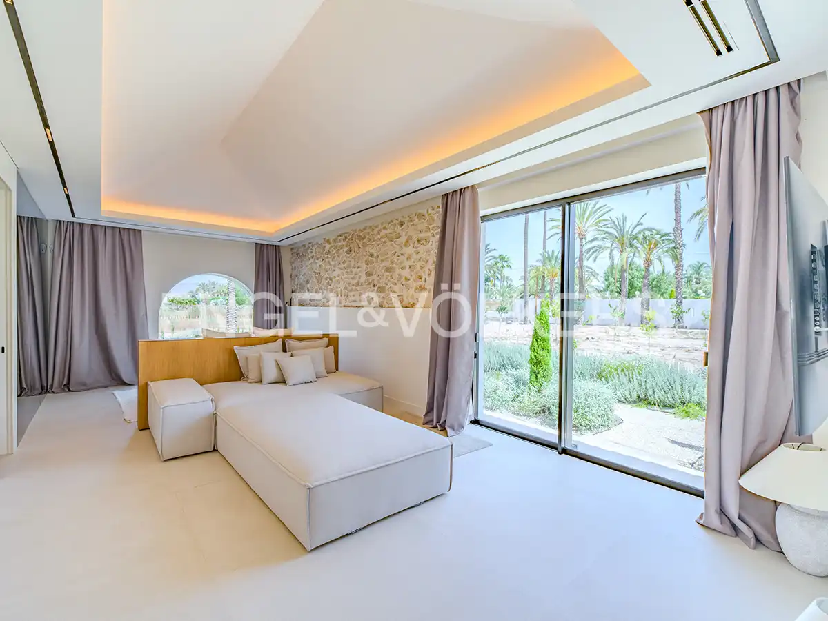 Dormitori de Casa o xalet en venda en Elche / Elx amb Aire condicionat, Calefacció i Jardí privat