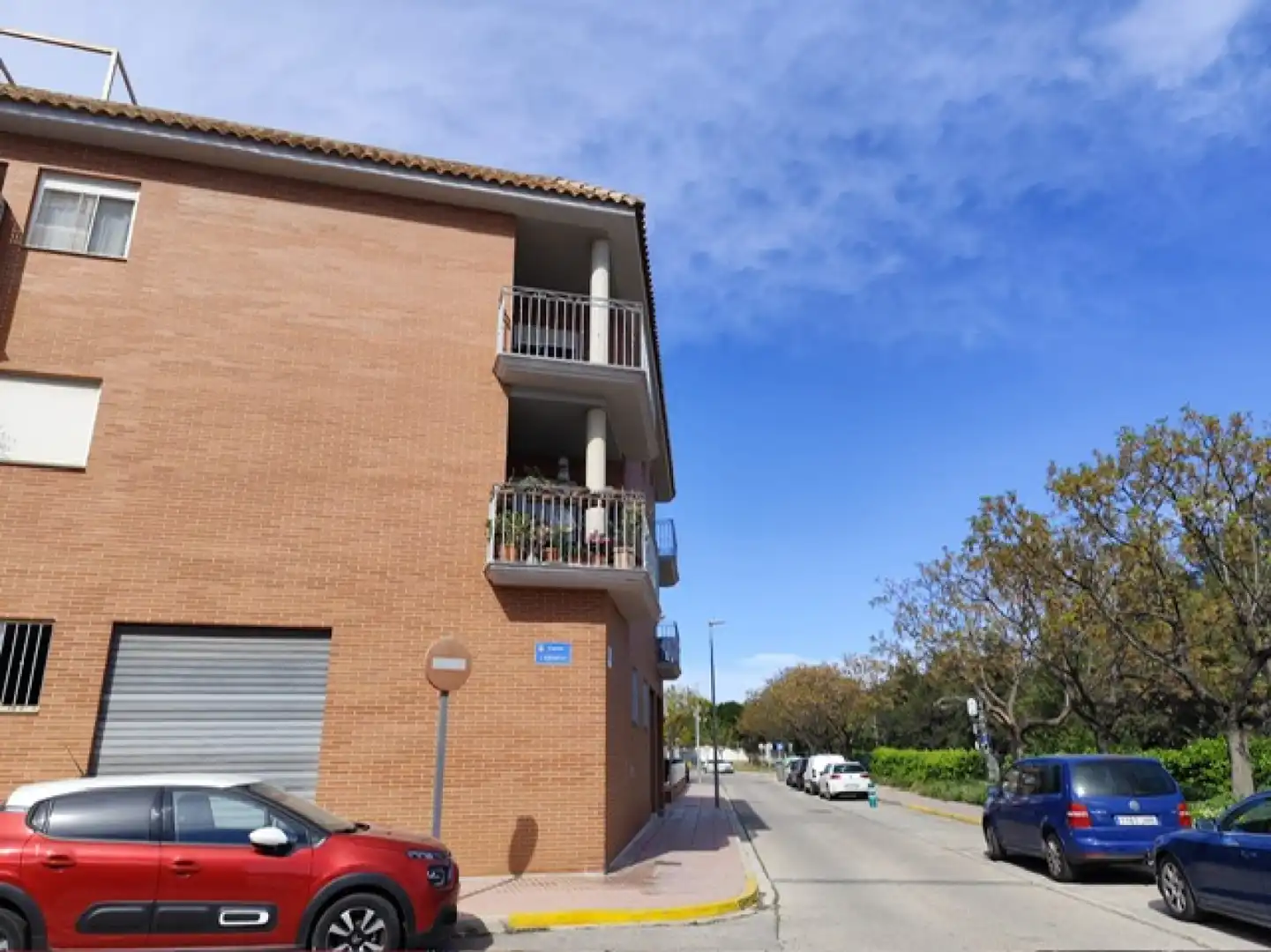 Vista exterior de Àtic en venda en Museros amb Terrassa i Balcó