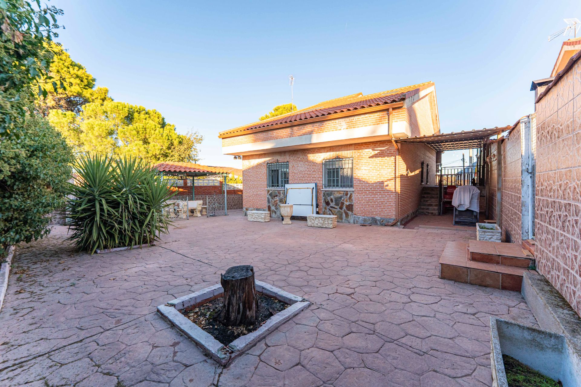 Exterior view of House or chalet for sale in El Álamo  with Air Conditioner, Heating and Private garden