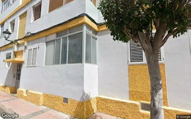 Vista exterior de Piso en venta en Telde