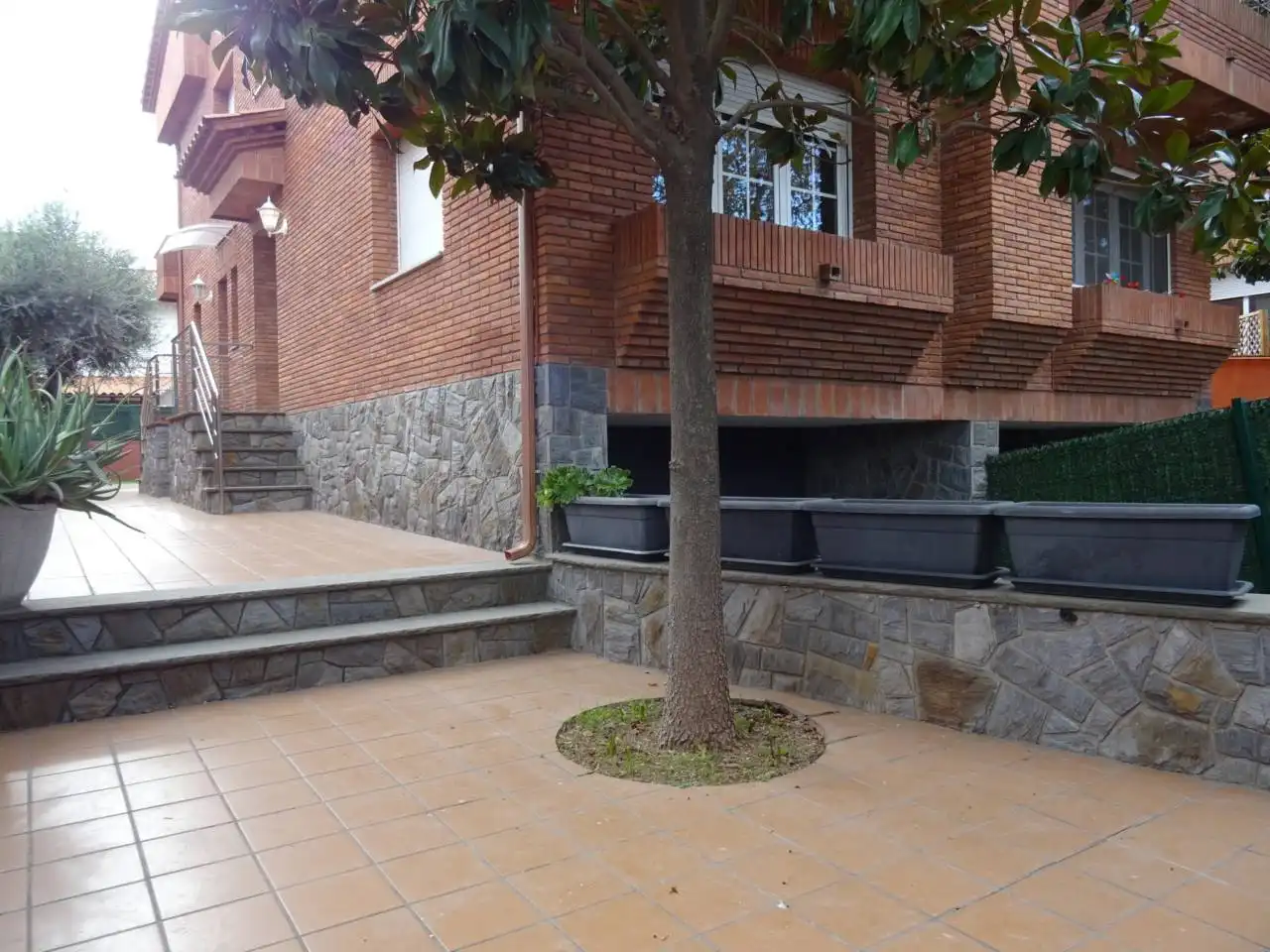 Terraced house to rent in Avenida AMERICA, imagen 3