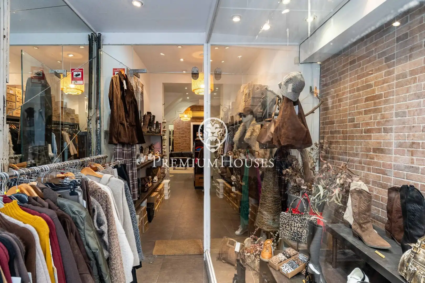 Local comercial en venda a Centre, imagen 2