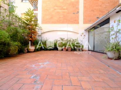 Terrassa de Pis en venda en  Barcelona Capital amb Calefacció, Terrassa i Traster