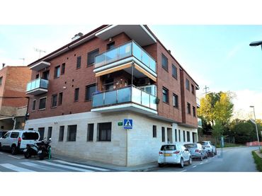 Pis amb ascensor en venda a Castelltort - Los Rosales