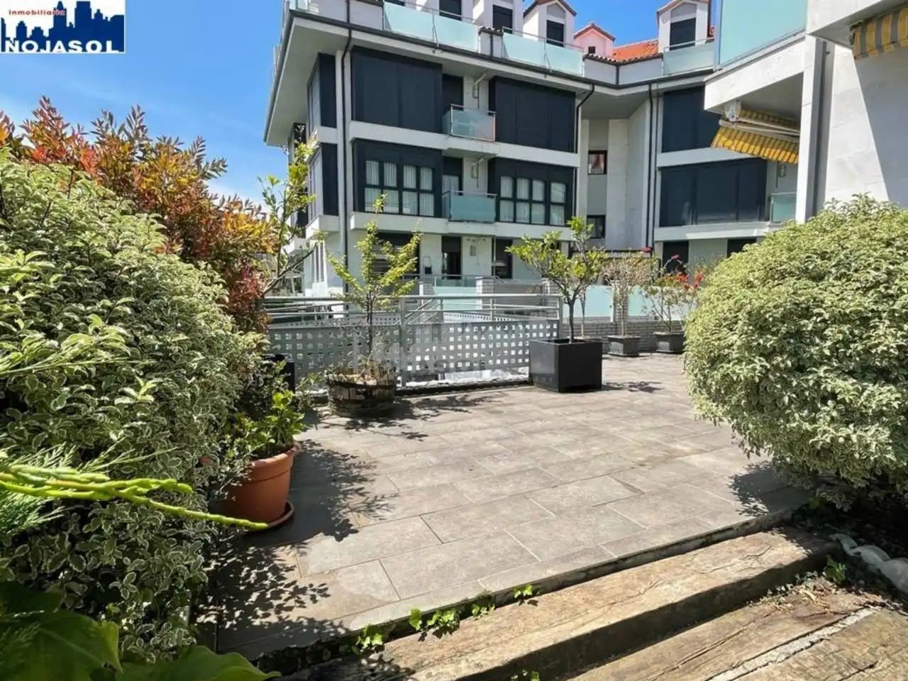Terrasse von Wohnung zur Miete in Noja mit Heizung, Privatgarten und Terrasse