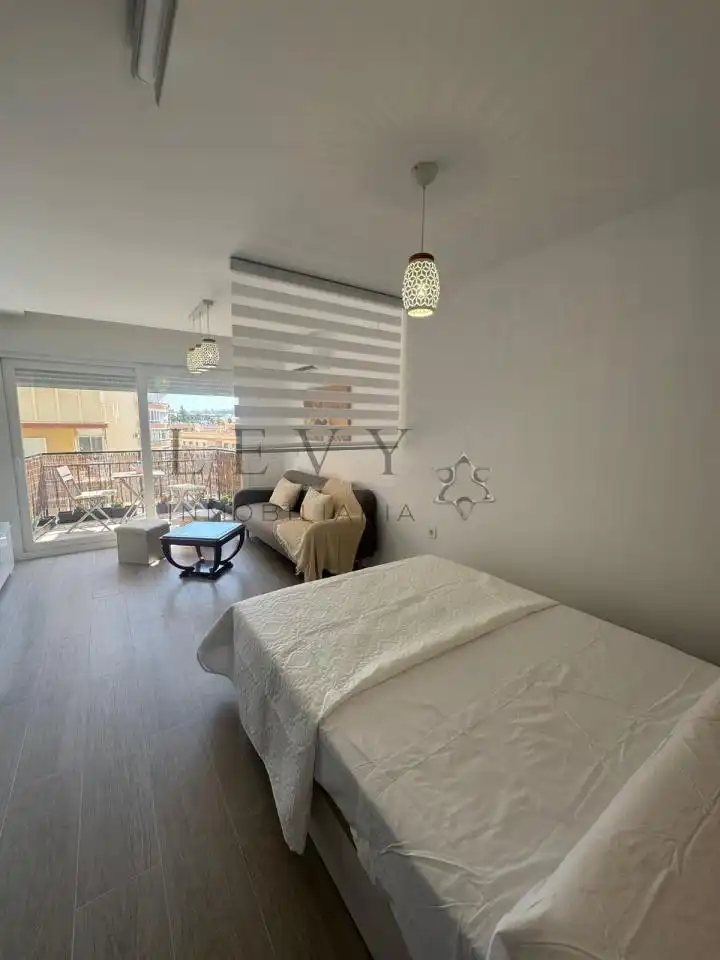 Schlafzimmer von Wohnung zur Miete in Torremolinos mit Klimaanlage, Heizung und Terrasse
