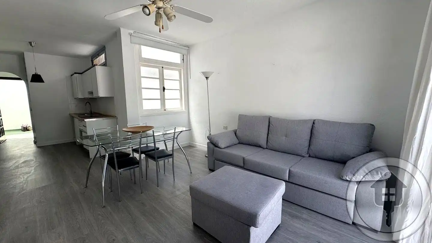 Sala de estar de Estudio de alquiler en Adeje con Terraza