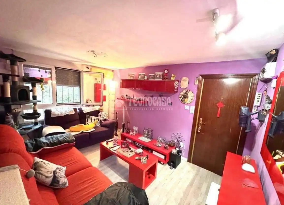Sala d'estar de Pis en venda en Madrid amb Calefacció