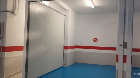 Foto 2 de Garaje de alquiler en Calle Katia Acín, 2, Maria Auxiliadora,  Huesca Capital