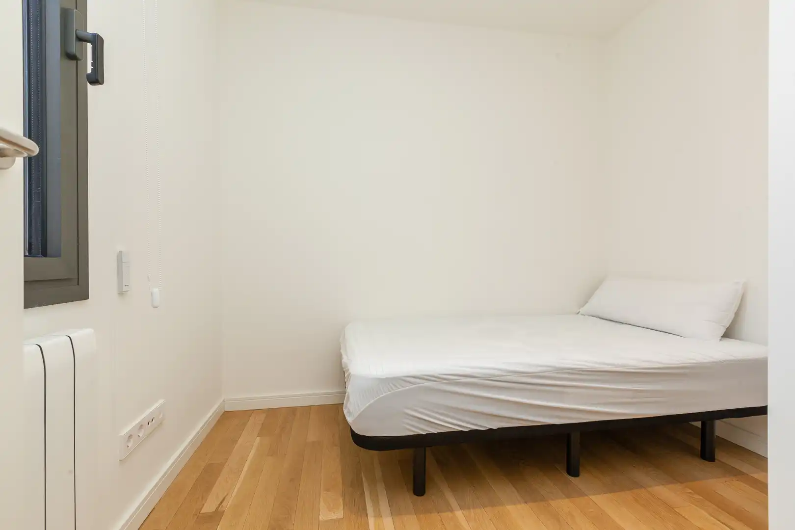 Dormitori de Àtic de lloguer en Barcelona amb Aire condicionat, Calefacció i Parquet