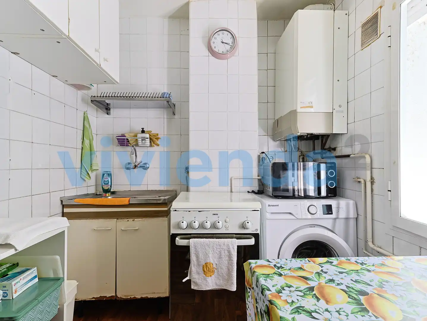 Cocina de Piso en venta en Madrid con Calefacción