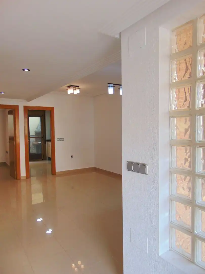 Casa adosada en venta en San Pedro del Pinatar con Terraza, Balcón y Alarma