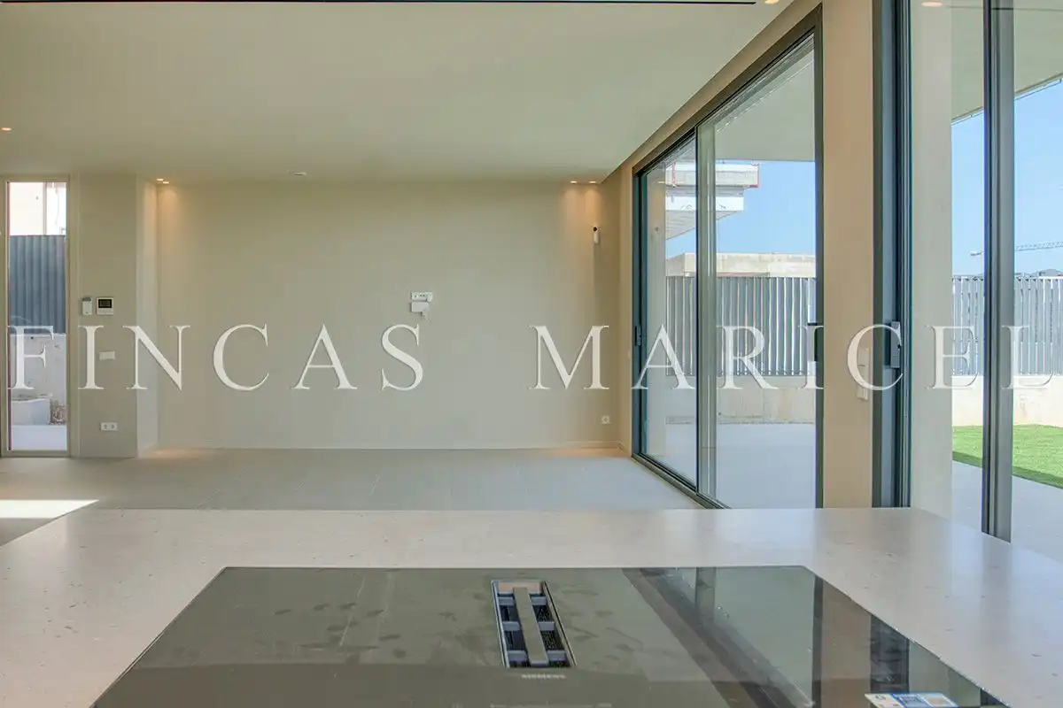 Terrace of Houses for sale in Sitges  with Air Conditioner, Heating and Private garden
