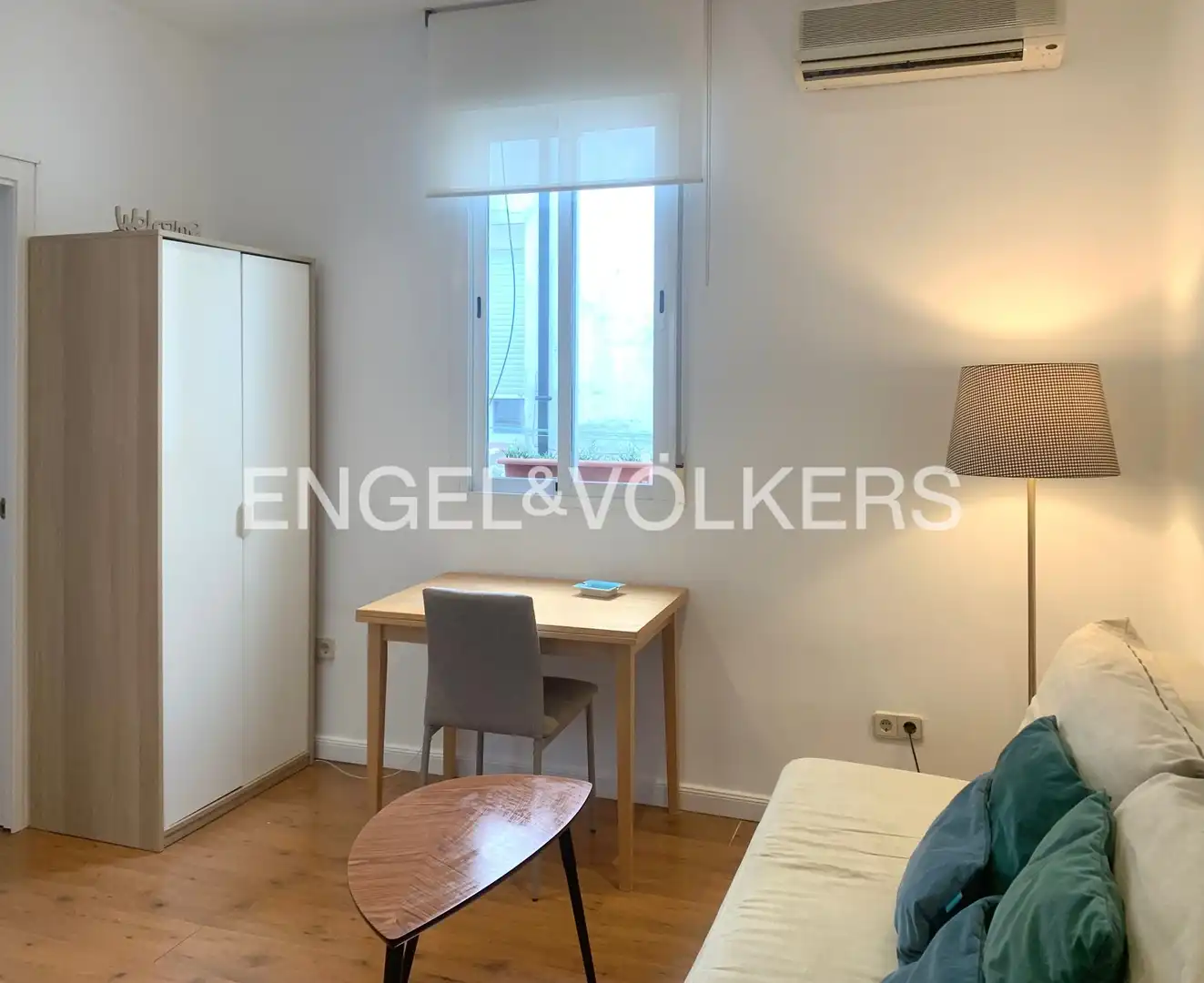 Außenansicht von Wohnung zur Miete in Madrid mit Klimaanlage und Heizung