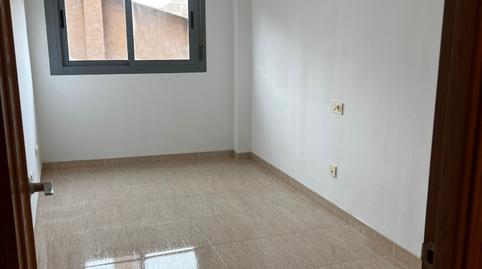 Foto 2 de Piso en venta en Carretera Granada, San Luis,  Almería Capital
