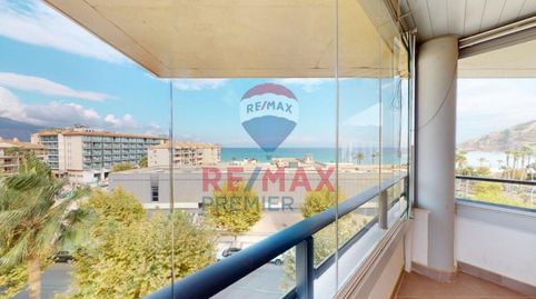 Paquete de 3 áticos con vistas despejadas al mar, y un local comercial, imatge 2