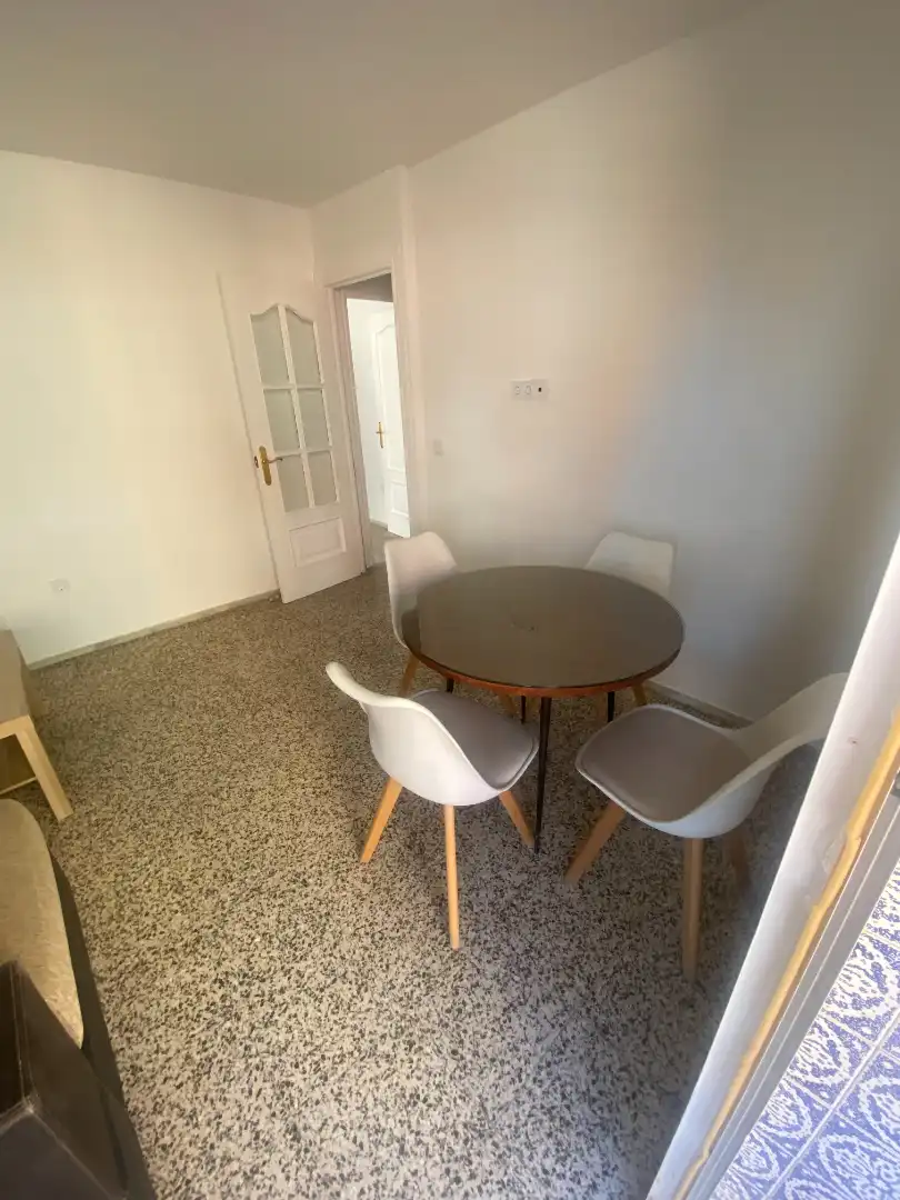 Comedor de Piso de alquiler en Málaga con Terraza, Amueblado y Lavadora