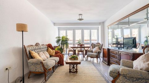 Foto 2 de Piso en venta en Avenida del Cabo de Gata, 128, Ciudad Jardín - Tagarete - El Zapillo, Almería Capital