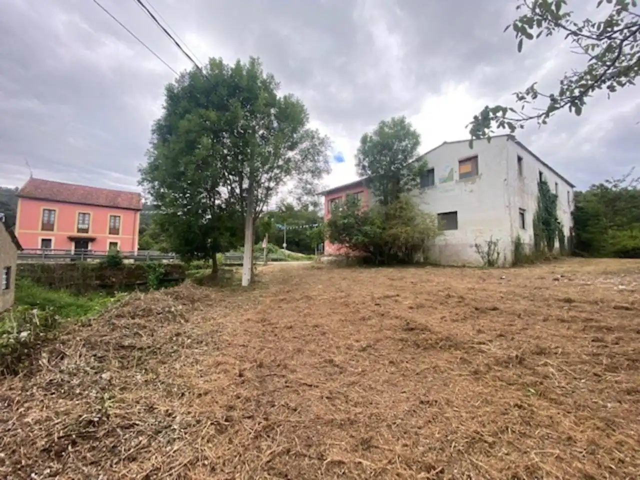 Local en venda en Llanes