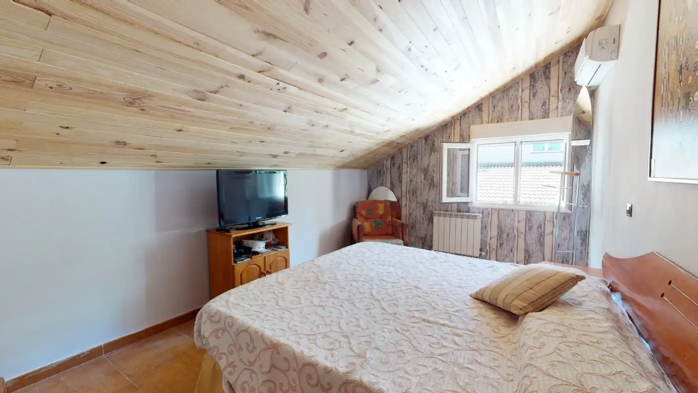 Habitación de Casa o chalet en venta en Villalbilla con Calefacción, Jardín privado y Terraza