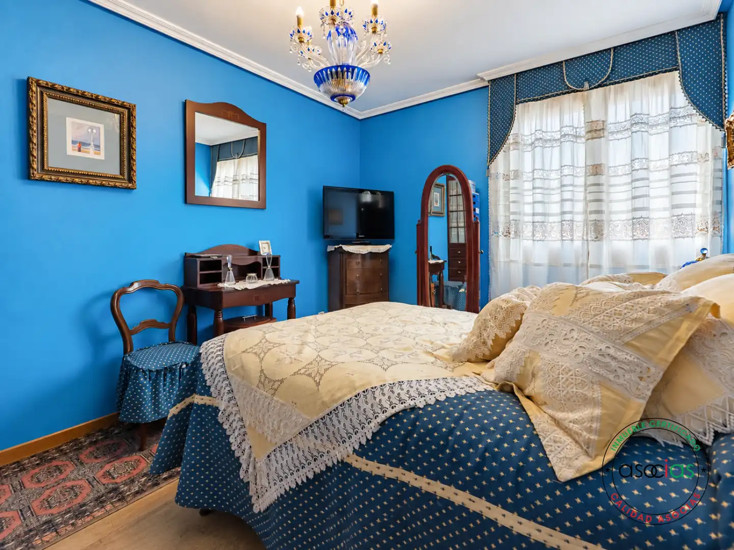 Habitación de Piso en venta en Gijón  con Calefacción y Parquet