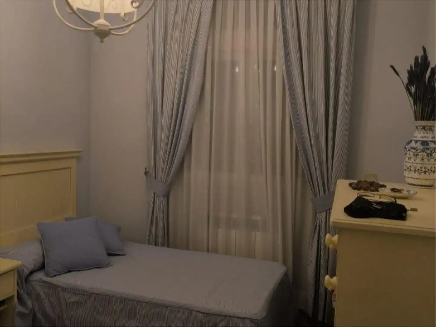 Schlafzimmer von Wohnung zum Verkauf in Torrelodones mit Klimaanlage, Schwimmbad und Balkon