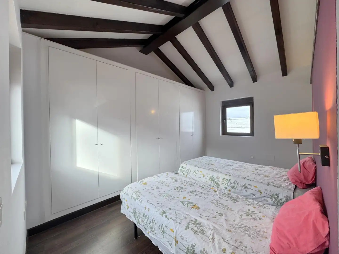Dormitori de Casa o xalet en venda en Bonilla de la Sierra amb Jardí privat