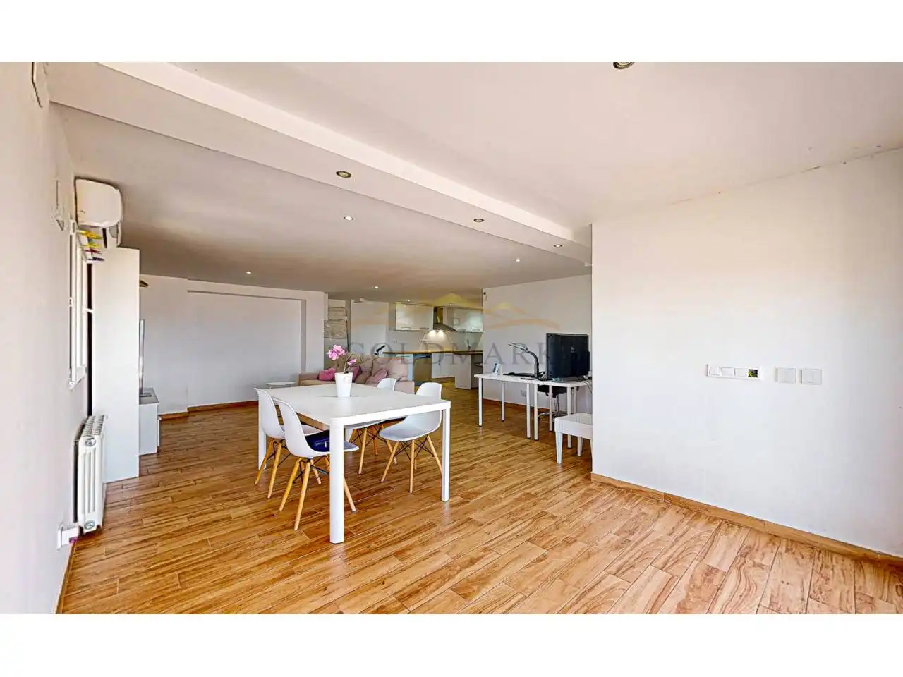 Cuina de Casa o xalet en venda en Corbera de Llobregat amb Aire condicionat, Jardí privat i Terrassa
