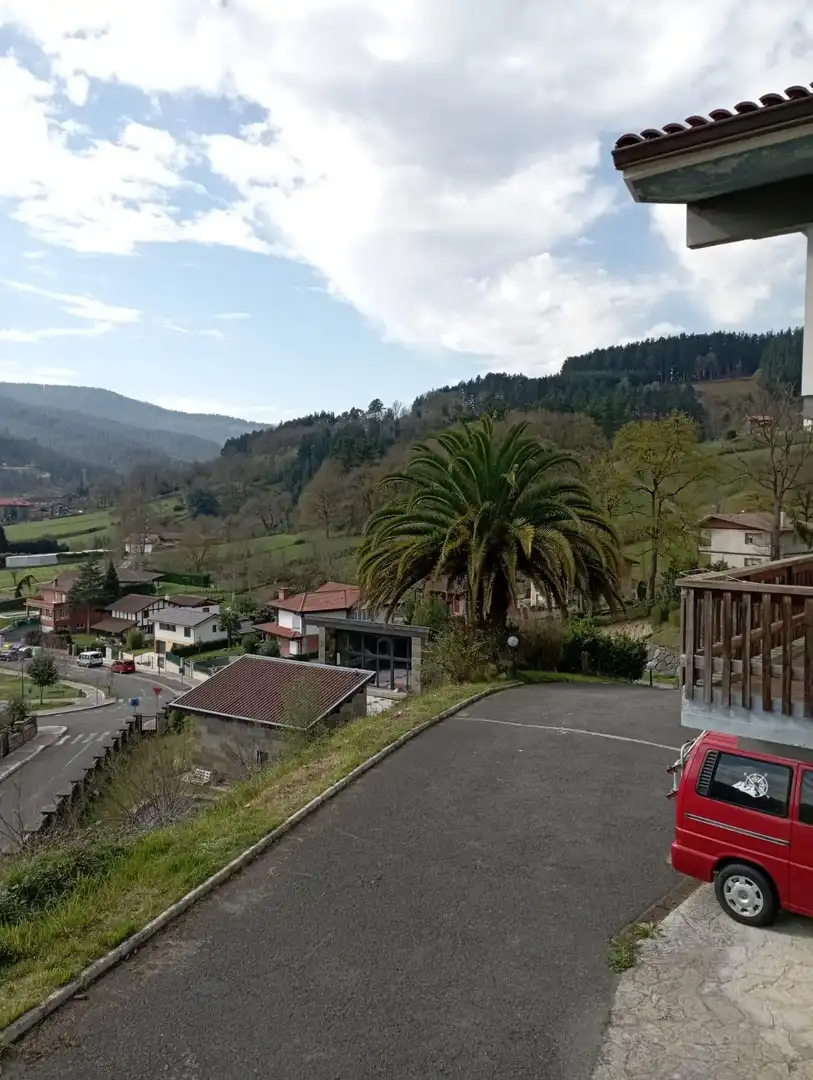 Vista exterior de Casa adosada en venta en Arrankudiaga / Zollo con Calefacción, Jardín privado y Terraza