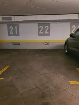 Aparcamiento en venta en Calle pedro Valdivia, imagen 3