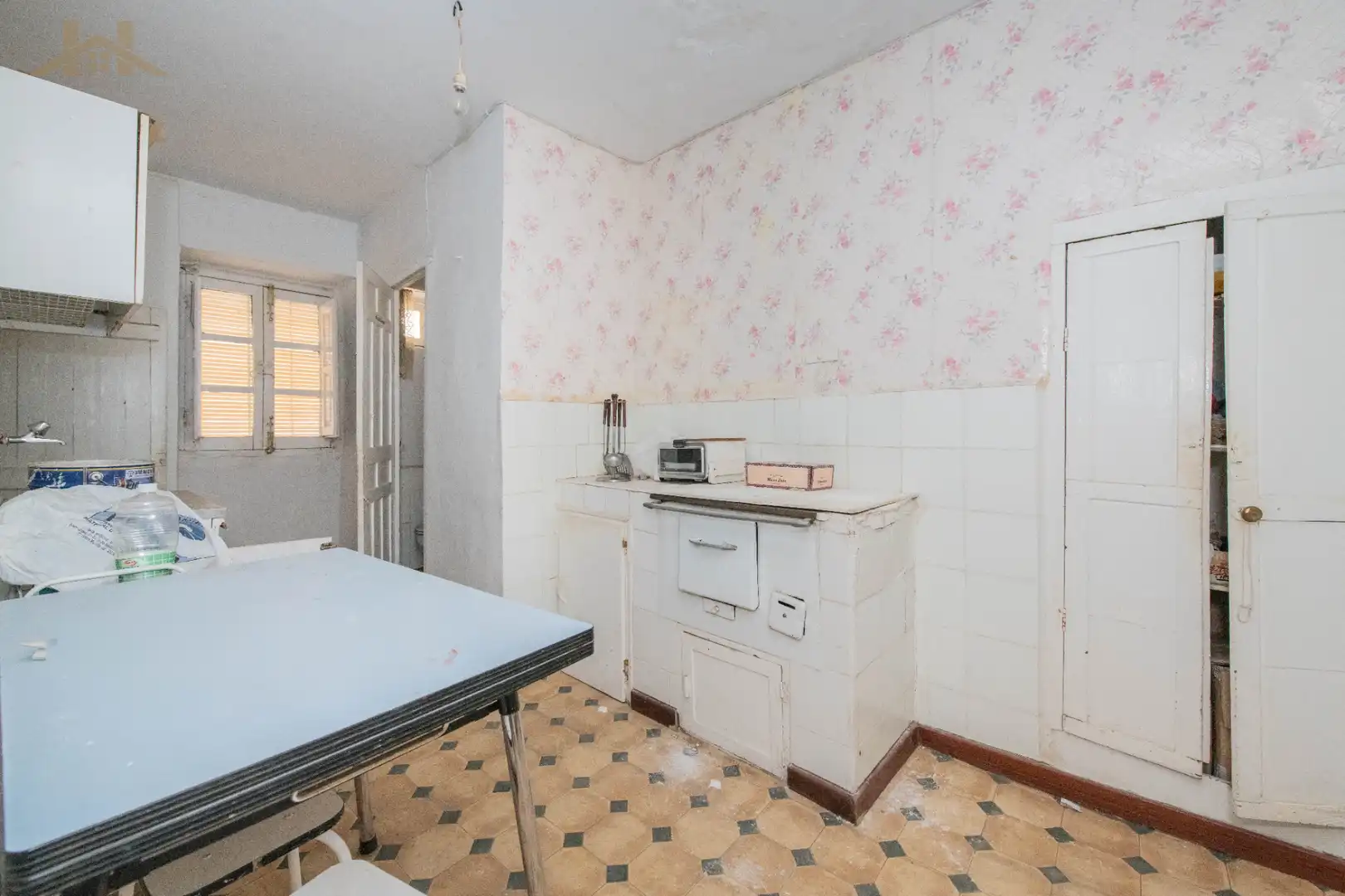 Kitchen of Buildings for sale in El Escorial