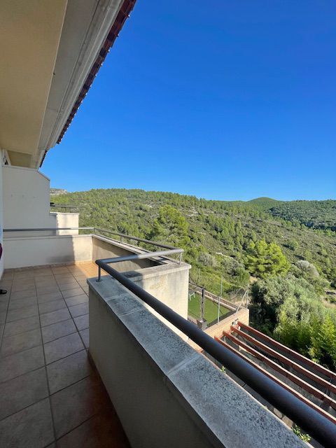 Casa adosada en venda a Castellet i la Gornal
