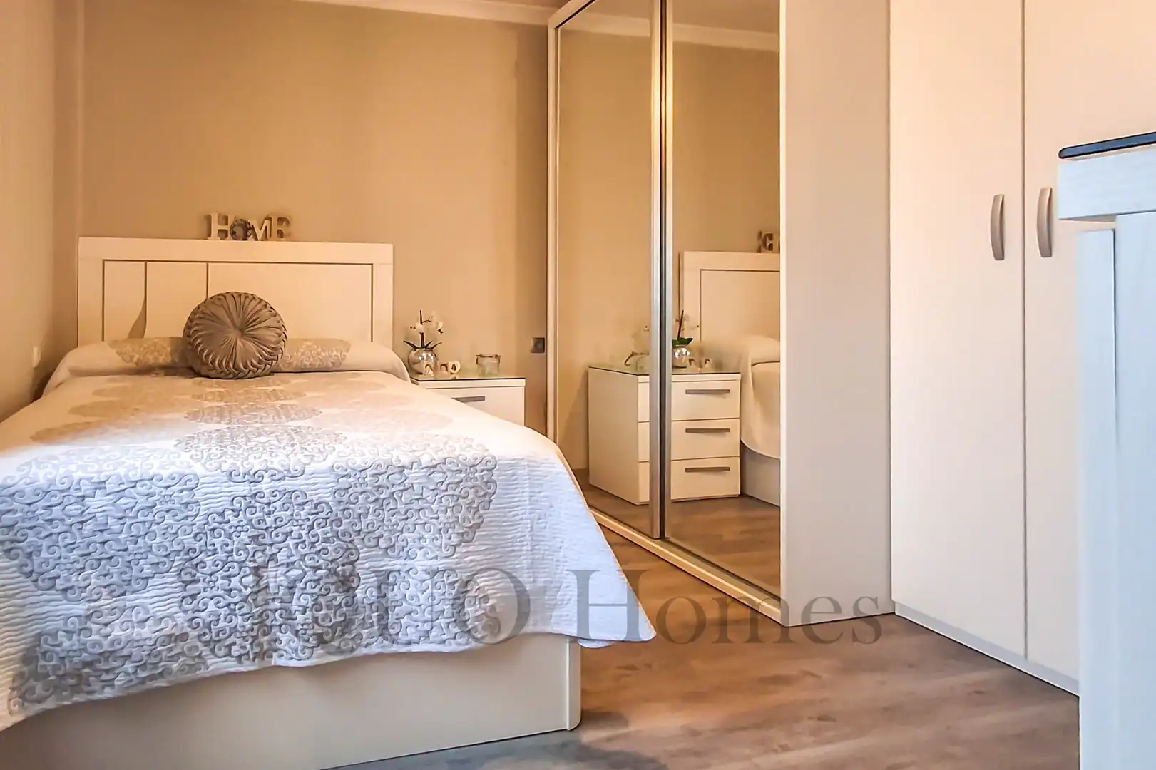 Flat for sale in Chapín - Campus Universitario - Navinco
