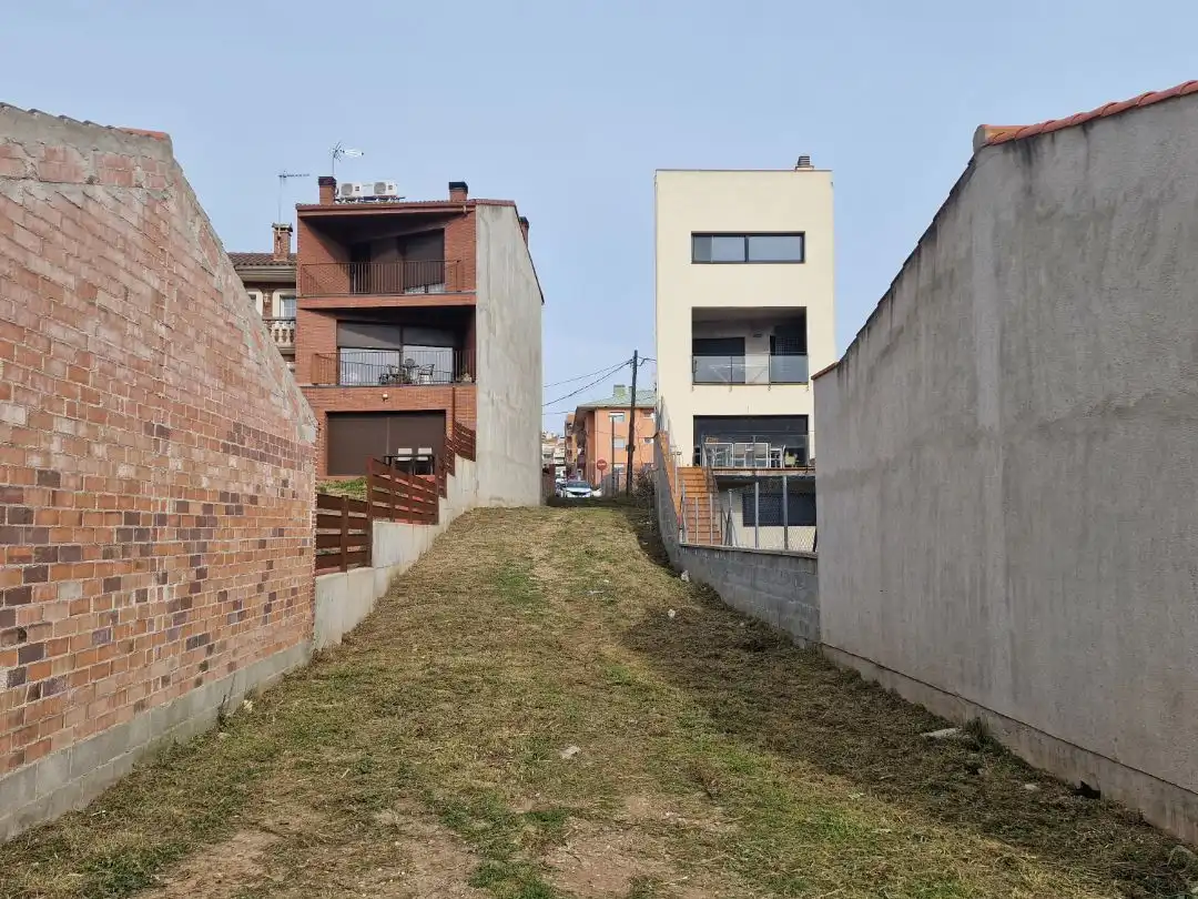 Wohnbaugrundstück zum Verkauf in Carrer de la font 10