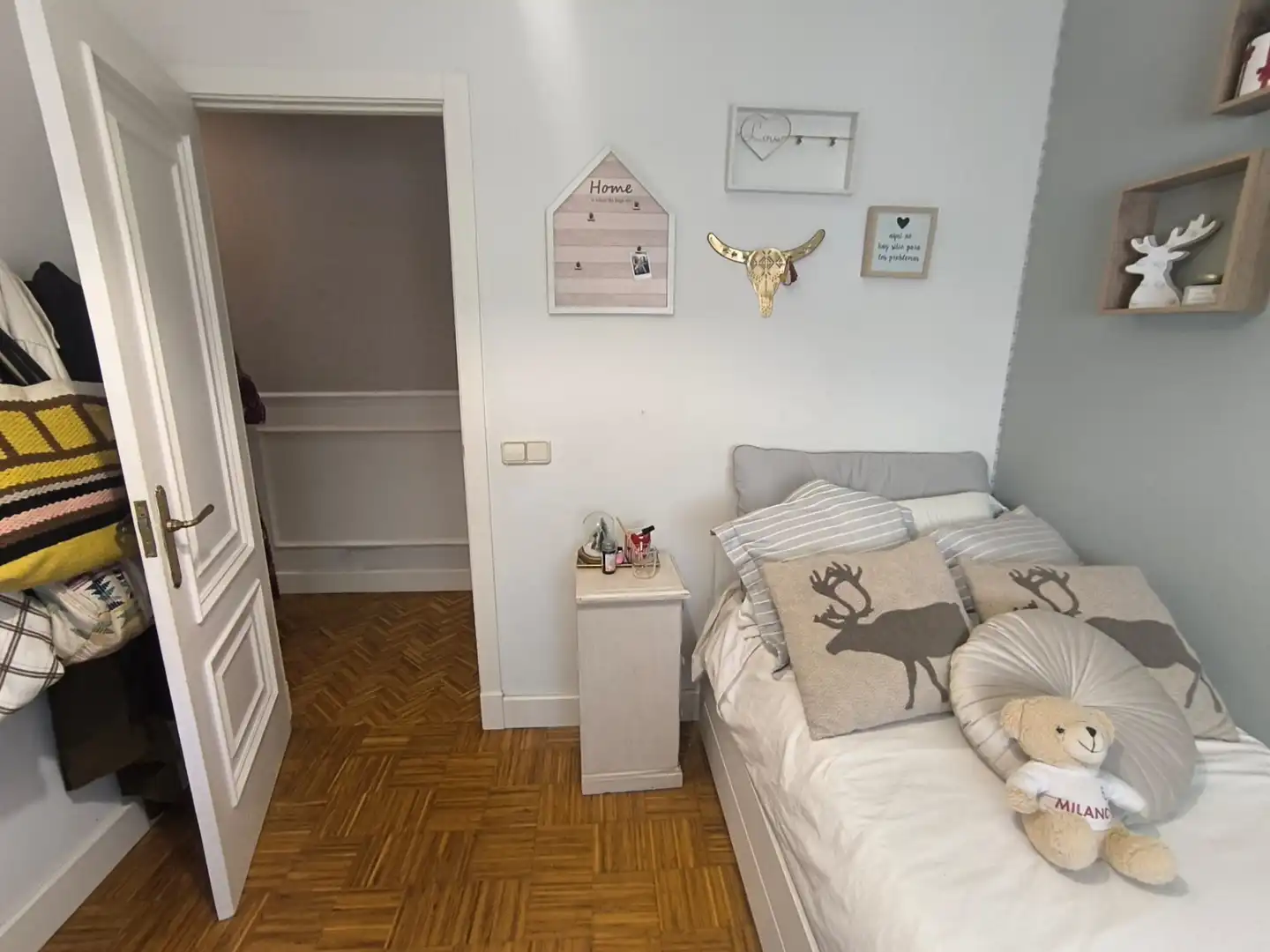 Habitación de Piso en venta en Pontevedra Capital  con Calefacción, Parquet y Horno