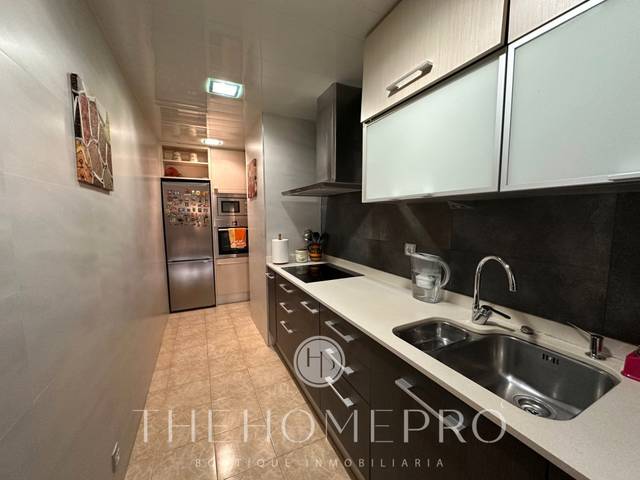 Piso en Venta en Gran Via de les Corts Catalanes en Provençals del Poblenou