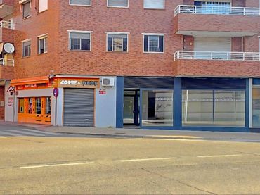 Local comercial en venda a Calle Calle Arrabal 3