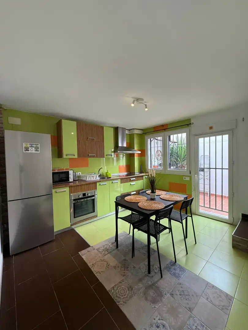 Room in Calle Alcalde Ronquillo, 20, Martiricos - La Roca - La Rosaleda